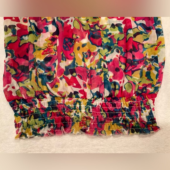 Women’s Unique Spectrum Multi Color Top With Ruffle Trim Size Medium - Picture 3 of 12